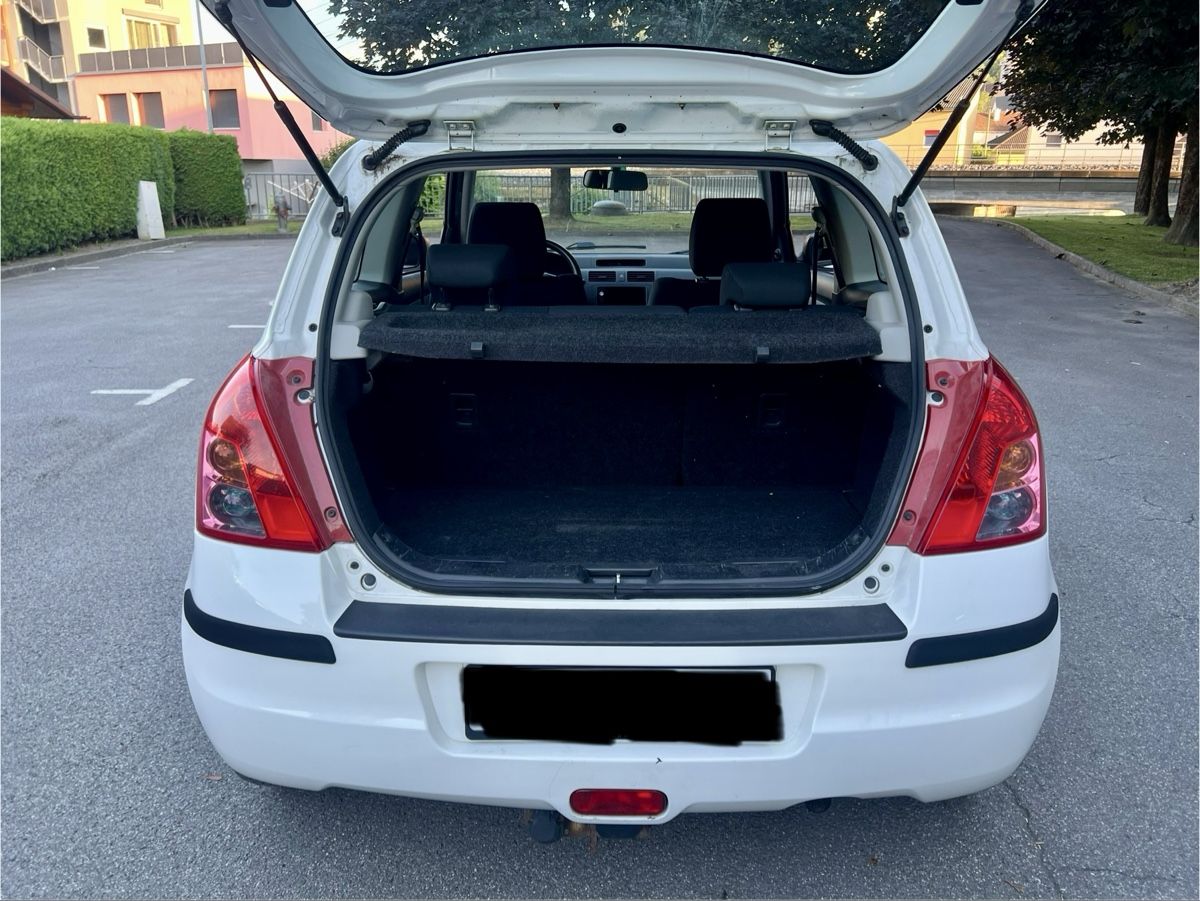 Suzuki Autos: Suzuki Swift 1.3 ab 1.-! – D'occasion à St. Margrethen SG par M.Kt 4
