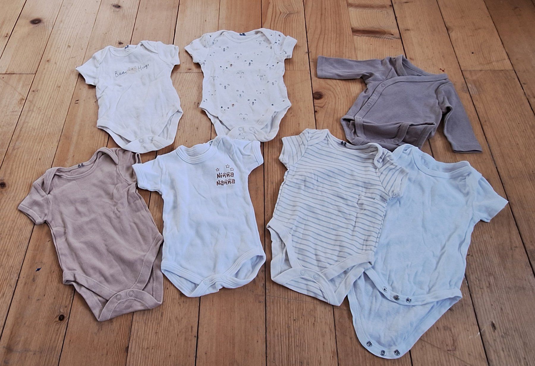 Kleiderpakete & -sets: Body Set Gr. 50/56 Sommer – Gebraucht aus Bern von _finnjagfe_ 2