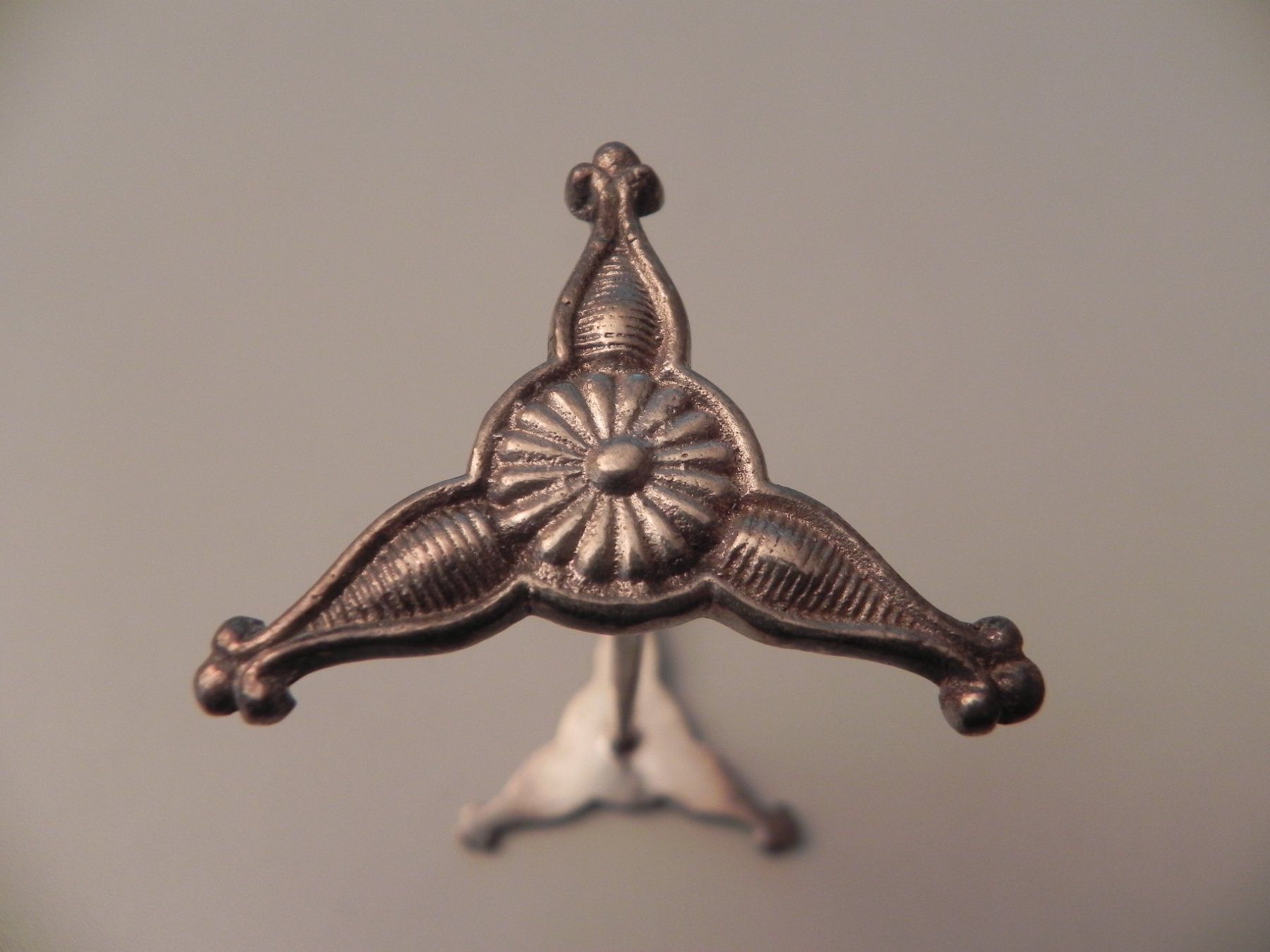 Set di posate: 12 alte Messerbänkchen versilbert - Jugendstil ? – Usato da Minusio venduto da Lory64 5