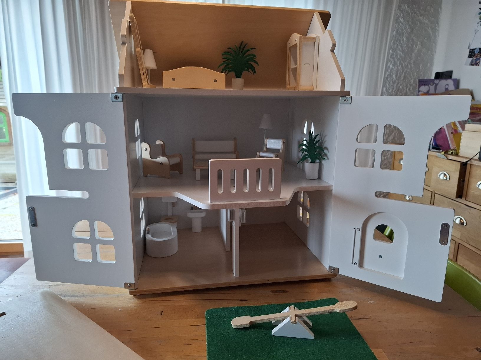 Case e mobili per bambole: Maison de poupée Vertbaudet – Usato da Epalinges venduto da m.eberhard