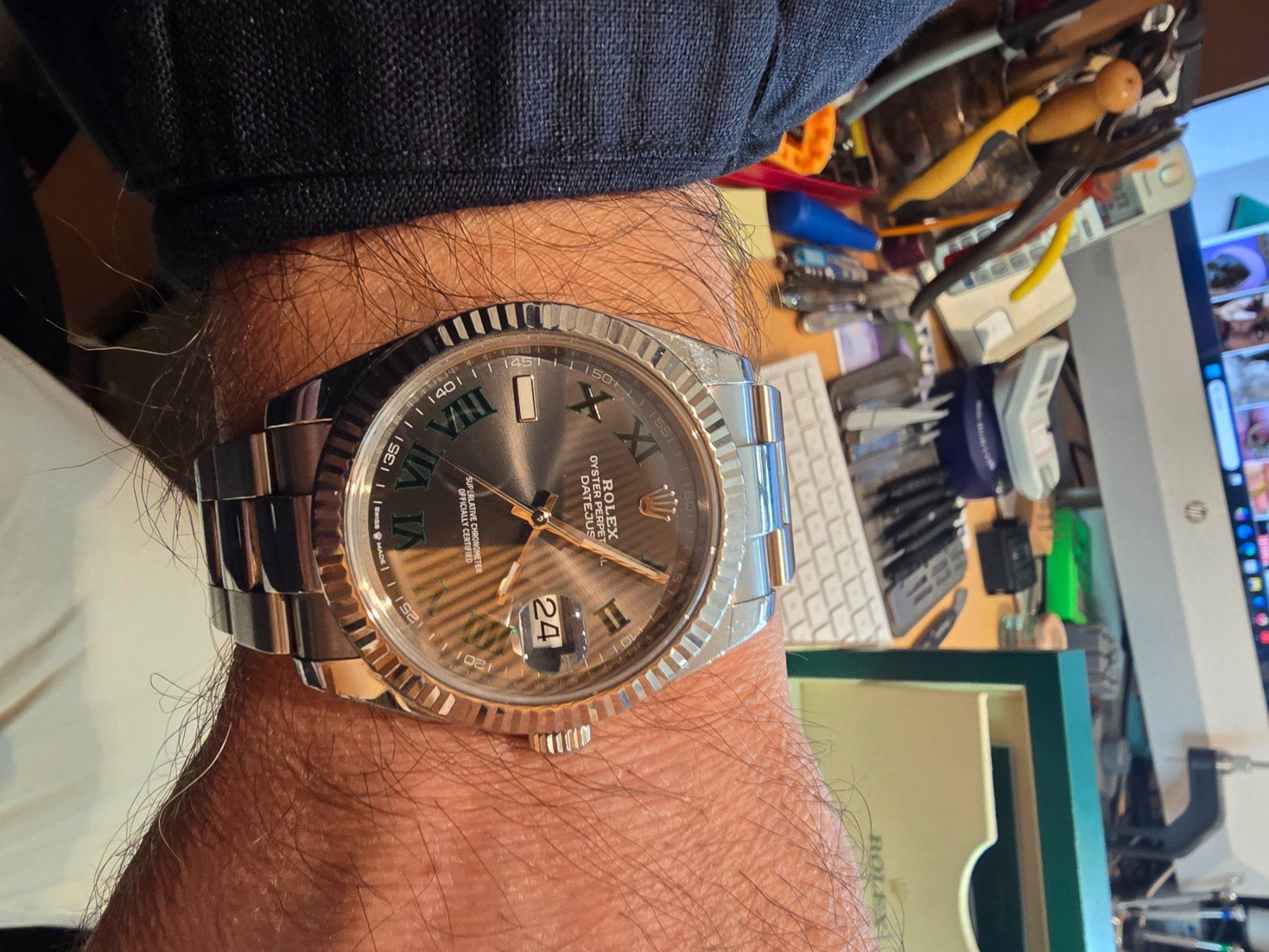 Rolex Orologi: Rolex Oyster Perpetual Datejust 41 Ref. 126334 – Usato da Thalwil venduto da Designer50 5