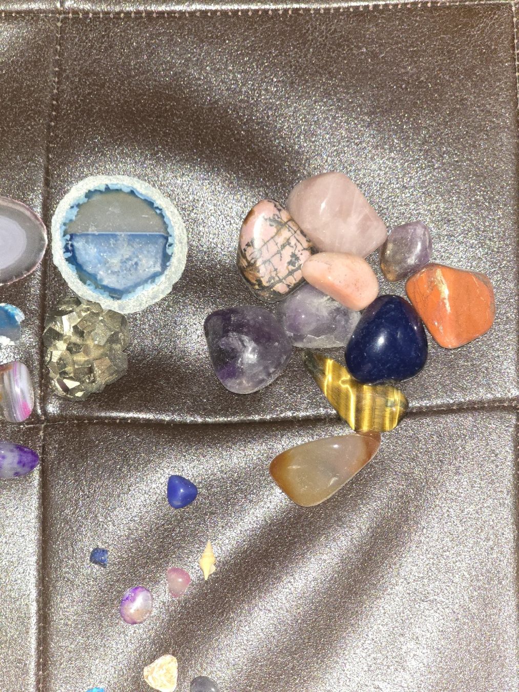 Pietre preziose: Edelsteine Sammlung – Nuovo (secondo la descrizione) da Bronschhofen venduto da dvnb 9