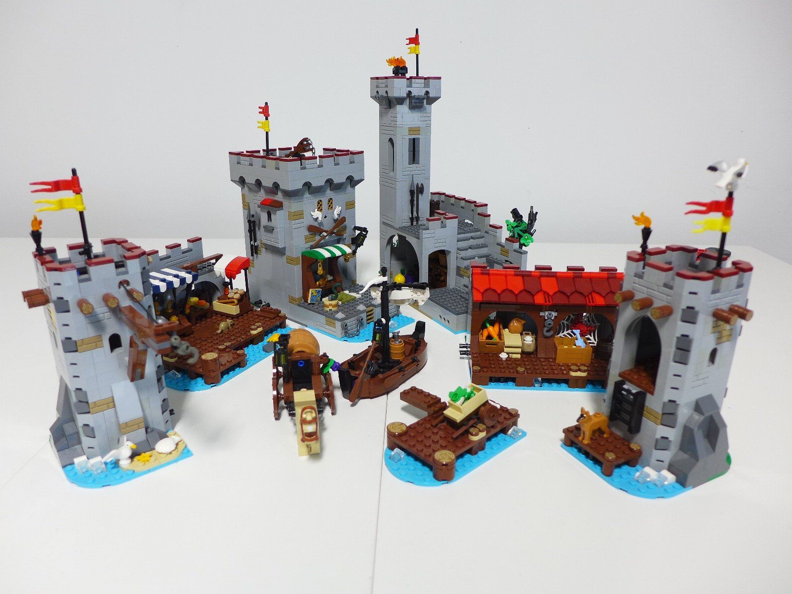 Lego Spielzeuge: Lego Bricklink Set. 910047 – Gebraucht aus Laupen ZH von spardonald007