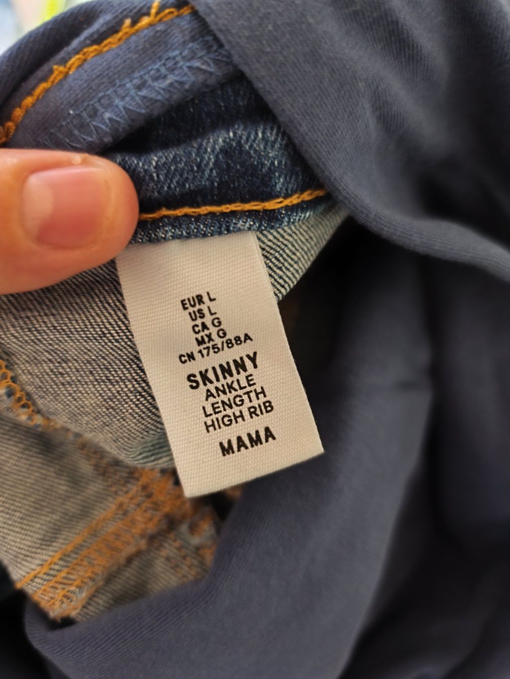 H&M Jeans: Schwangerschafts-/ Umstandsjeans – Usato da Burgdorf venduto da stefaniechristen22 1