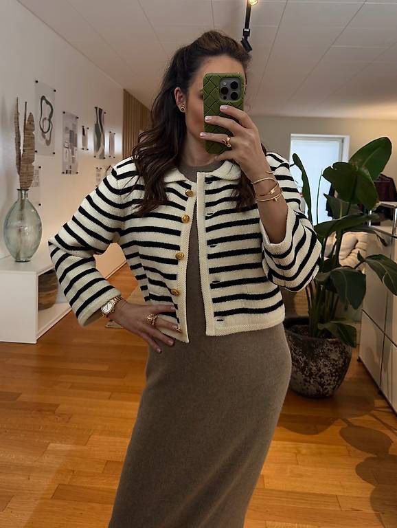 Celine Jacken: CELINE JACKE GESTREIFT – Neu (gemäss Beschreibung) aus Schwyz von bofb