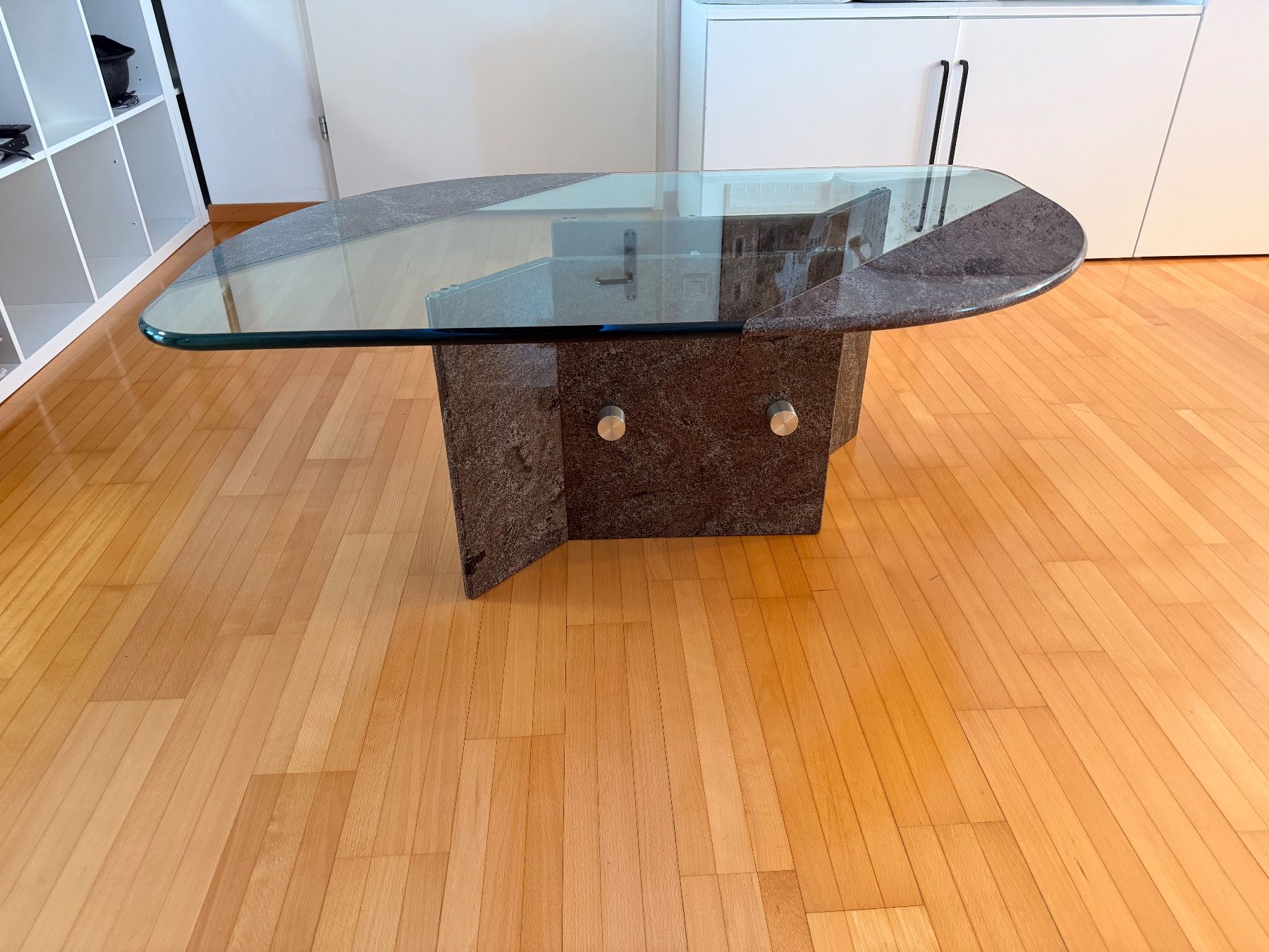 Mobili TV: Wohnzimmer Tisch – Usato da Kleinandelfingen venduto da Ma.Sto01 1