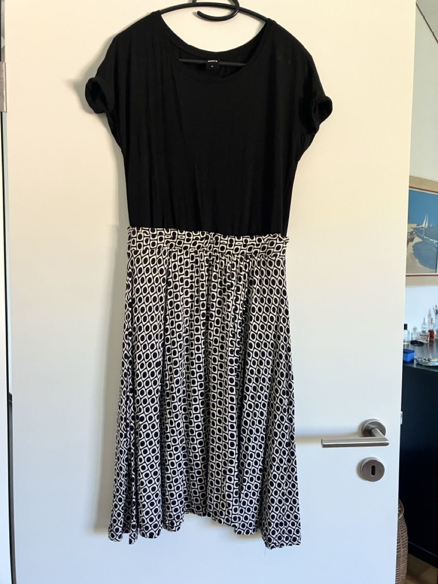 Vestiti: Sommerkleid  – Usato da Baden venduto da sylivianne 2