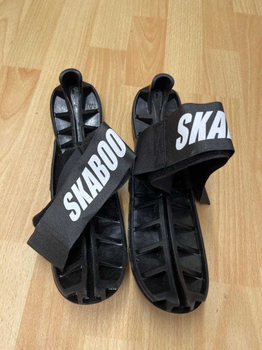 Pattini da ghiaccio: Skaboots - Kufenschoner mit Profilsohle – Nuovo (secondo la descrizione) da Greifensee venduto da Tomxxxx 1