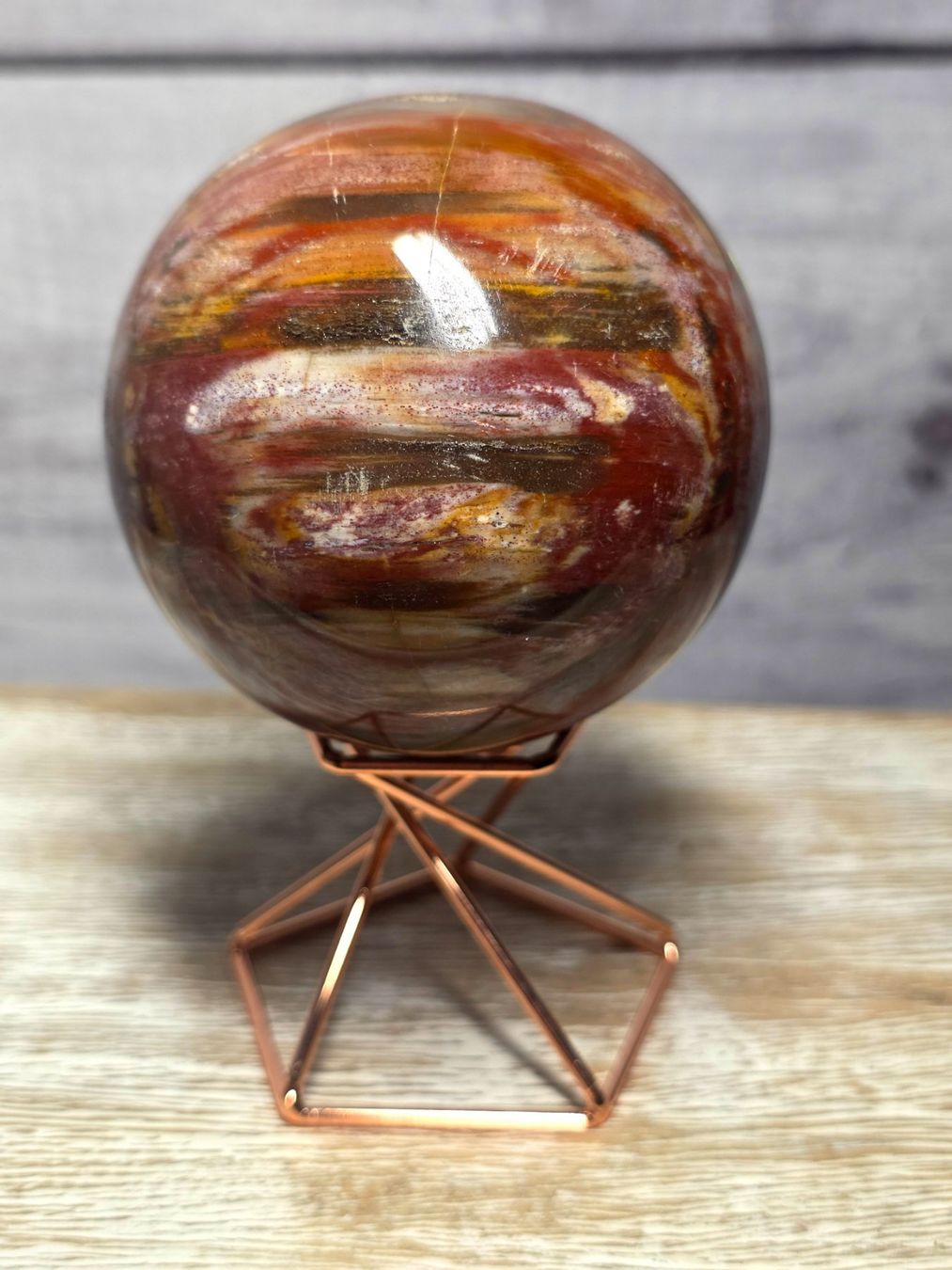 Articoli in legno: Versteinerte Holzkugel A 448g – Nuovo e nell'imballaggio originale da Matzingen venduto da Shay_Crystalz 1
