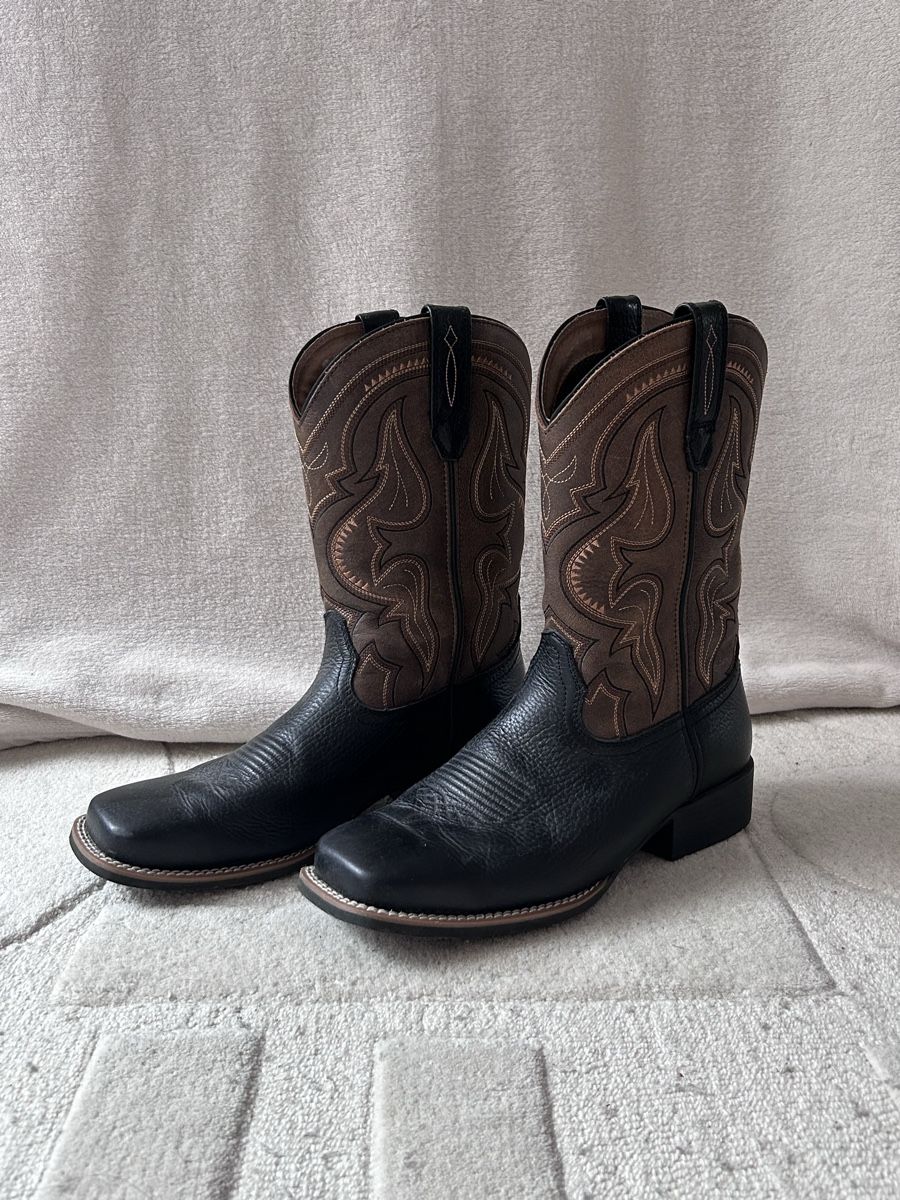 Bottes de soin: CODY JAMES COWBOY BOOTS – D'occasion à Biel/Bienne par rfonzo