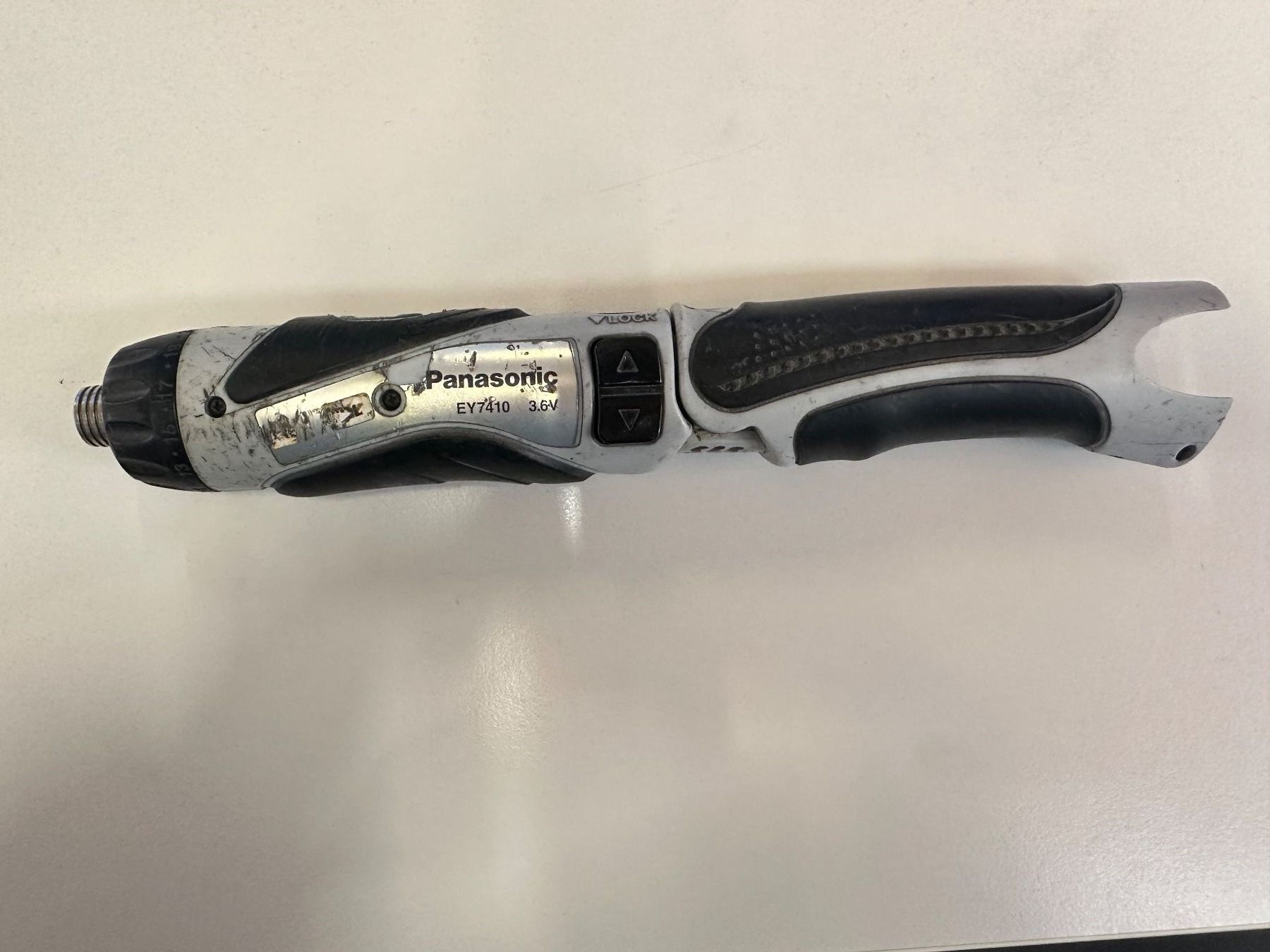 Panasonic Tutti gli attrezzi: Akku Knickschrauber Panasonic 7410OL – Usato da Uetendorf venduto da Revotool