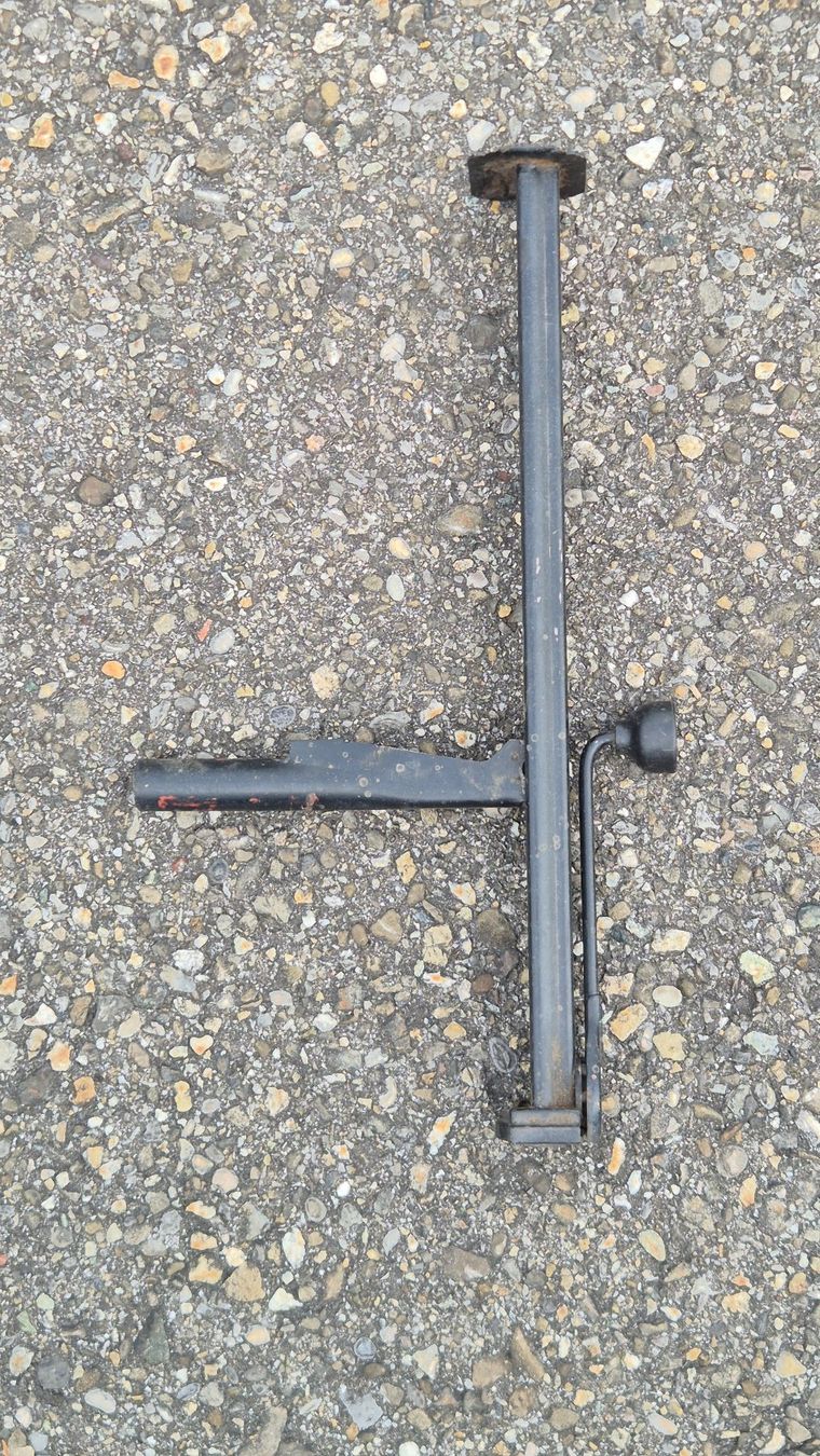 VW Alle Autoersatzteile: VW T3 Wagenheber Bilstein – Gebraucht aus Grafenried von raemu_b2000