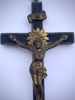 Antikes Kruzifix Jesuskreuz für Hausaltar Holz und Messing