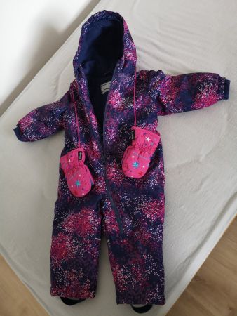 Skianzug Gr. 86 mit Handschuhen