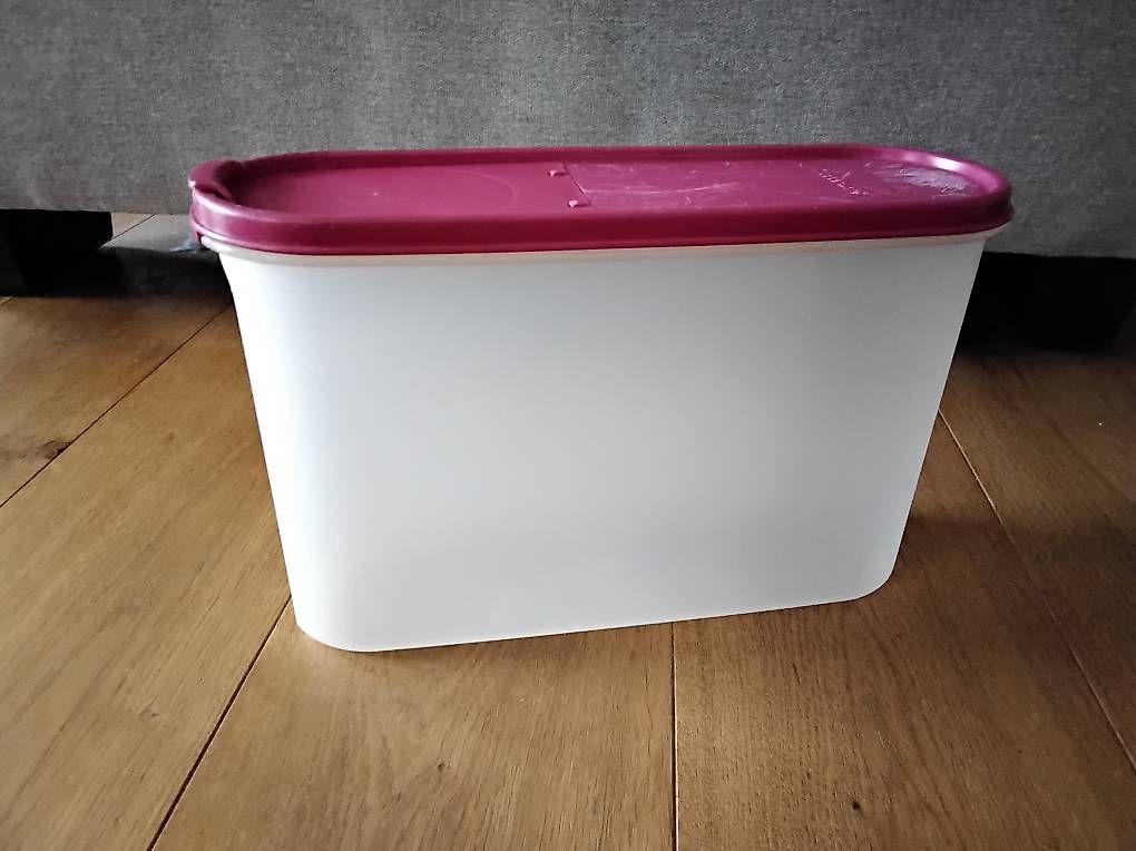 Contenitori & Simili: Tupperware gross – Usato da Rüti ZH venduto da MartinaWolf 1