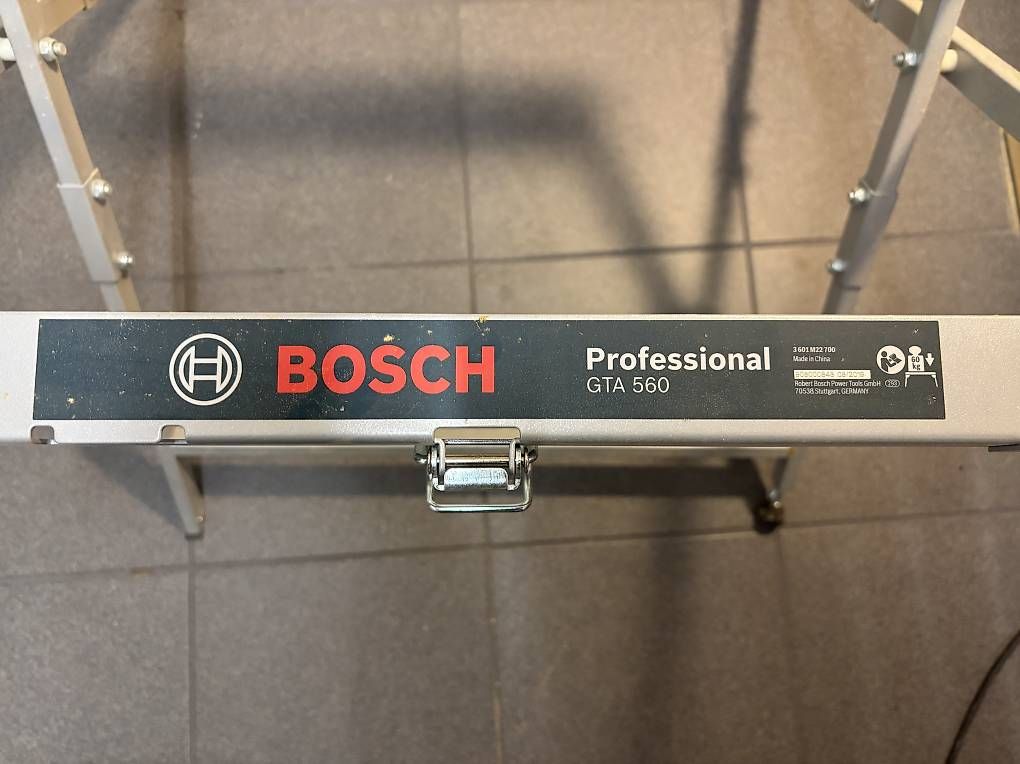 Seghe: Bosch GTA 560 Professional Sägeständer – Usato da Zürich venduto da Blackbird83