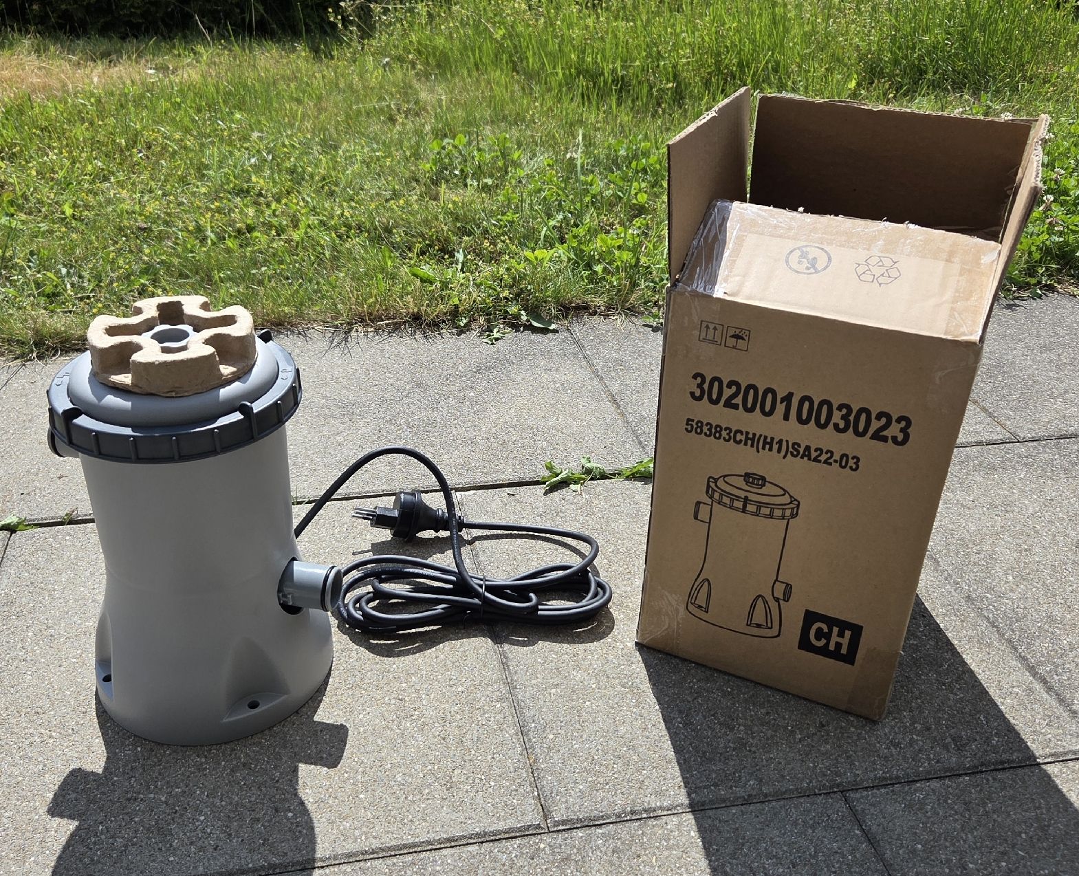 Bestway Accessori per Piscine: Filterpumpe Bestway #58383 – Nuovo e nell'imballaggio originale da Oberkirch LU venduto da Tatamara