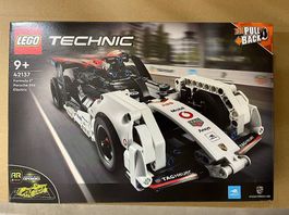 Lego Technic 42137 - Formula E Porsche 99 X Electric