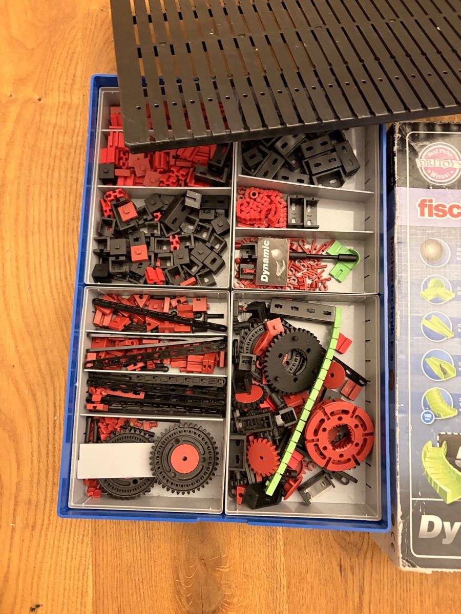 Fischer Kit di costruzioni: Fischertechnik Dynamic XL Kugelbahn gebraucht</div> – Usato da Wohlen AG venduto da georgeb01 1