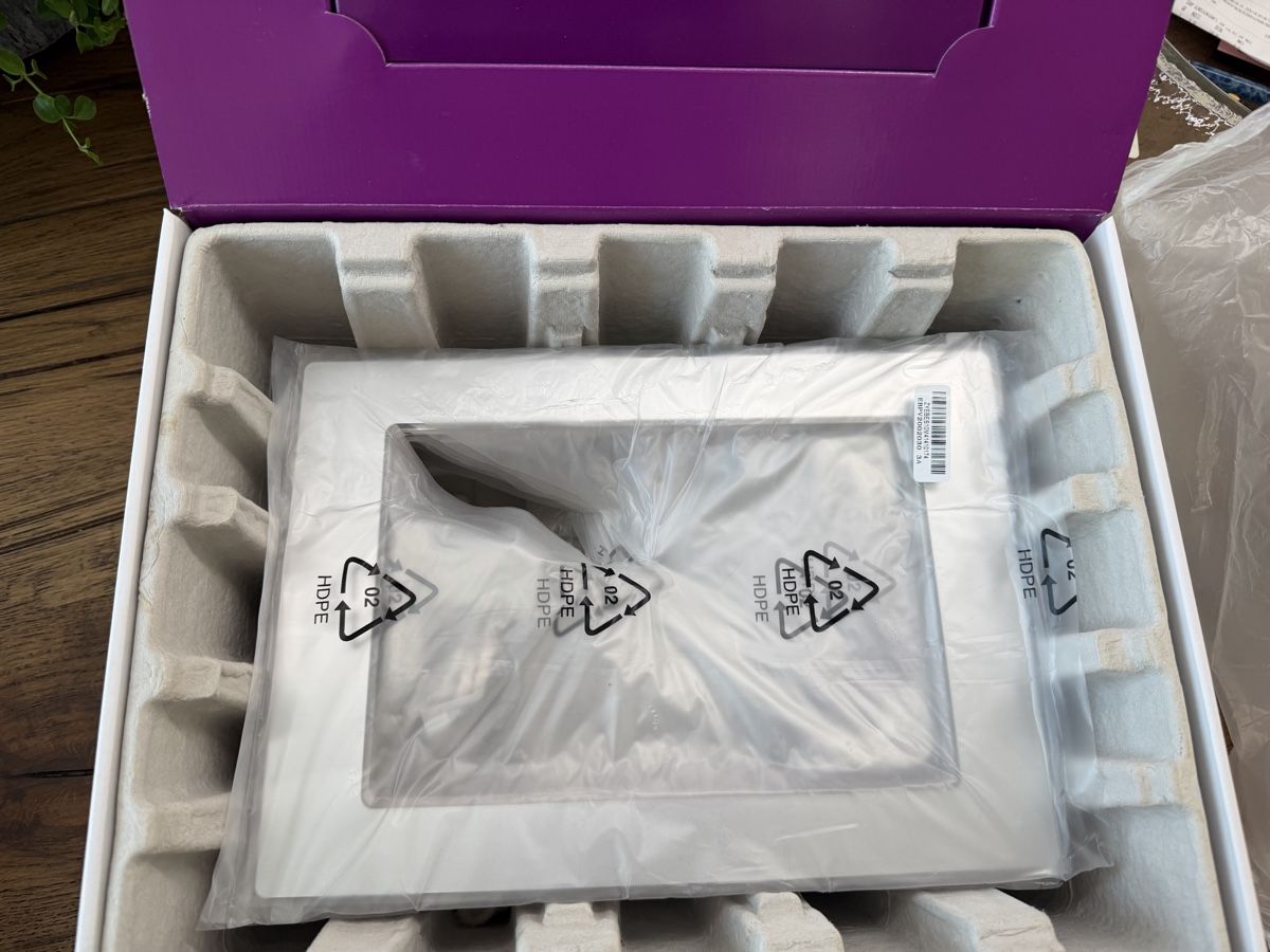 Philips Bilderrahmen: Digitale Photo Frame – Neu (gemäss Beschreibung) aus Dübendorf von Martha06 1