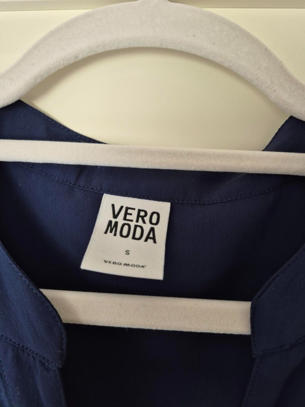 Vero Moda Camicette: Ärmellose Bluse von Vero Moda - Grösse S – Usato da Oberdorf NW venduto da Raf. 2