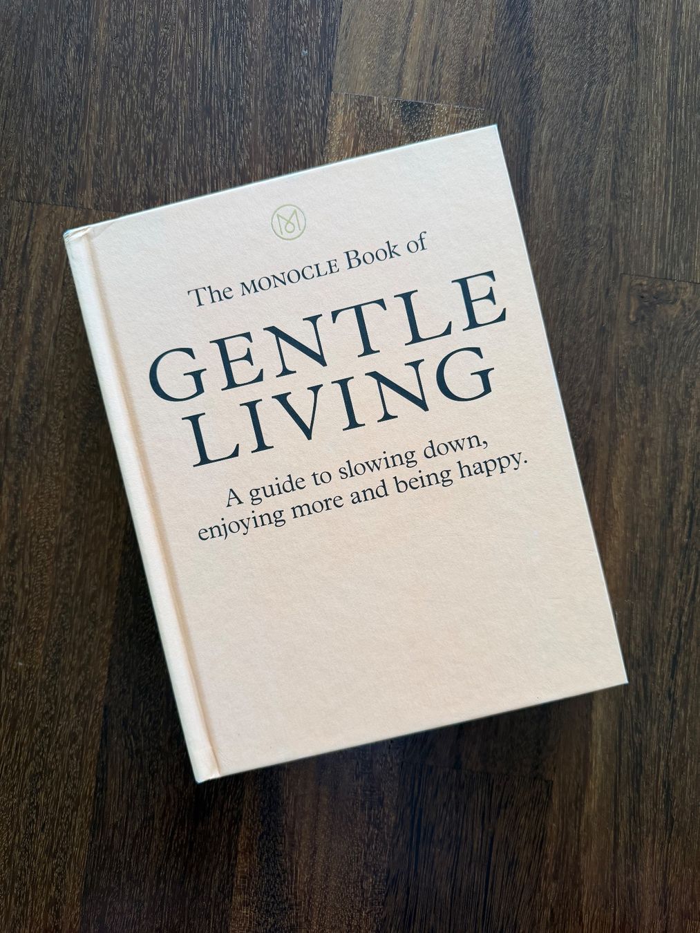 Libri: Buch: Monocle GENTLE LIVING - Coffee Table Book – Usato da Ennetbaden venduto da miboo