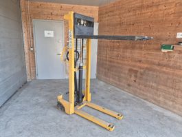 Hochhubwagen manuell