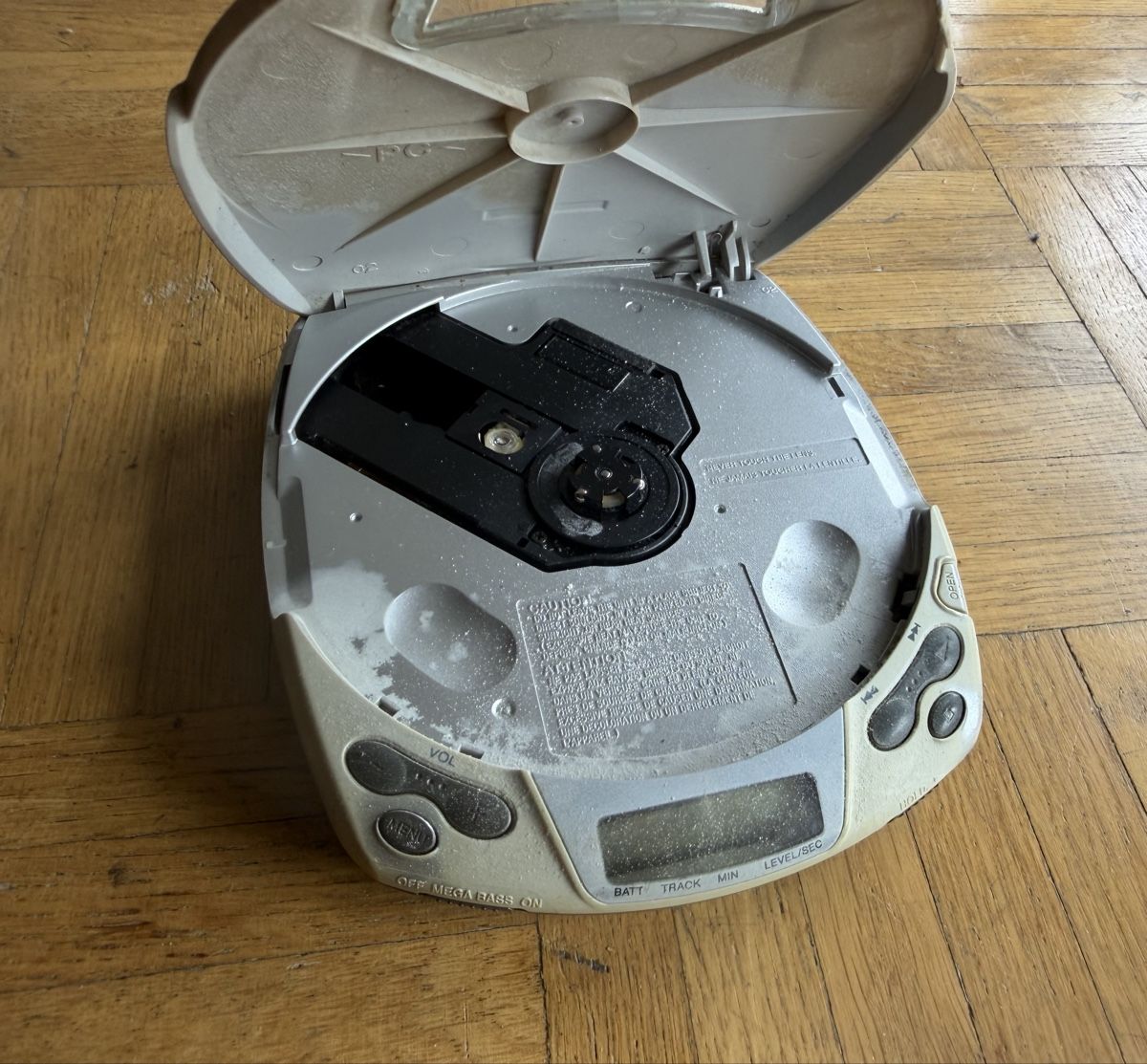 Sony Lettore multimediale portatile: Lettore CD Sony Discman D-190 usato – Usato da S. Pietro venduto da pap_nd2w 1