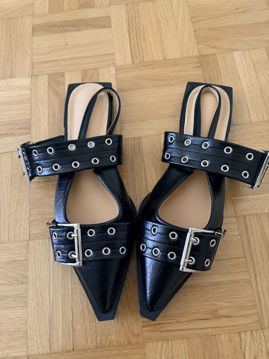 Scarpe da donna: Black sling backs (size 38) – Nuovo (secondo la descrizione) da Zürich venduto da Bia_5w75