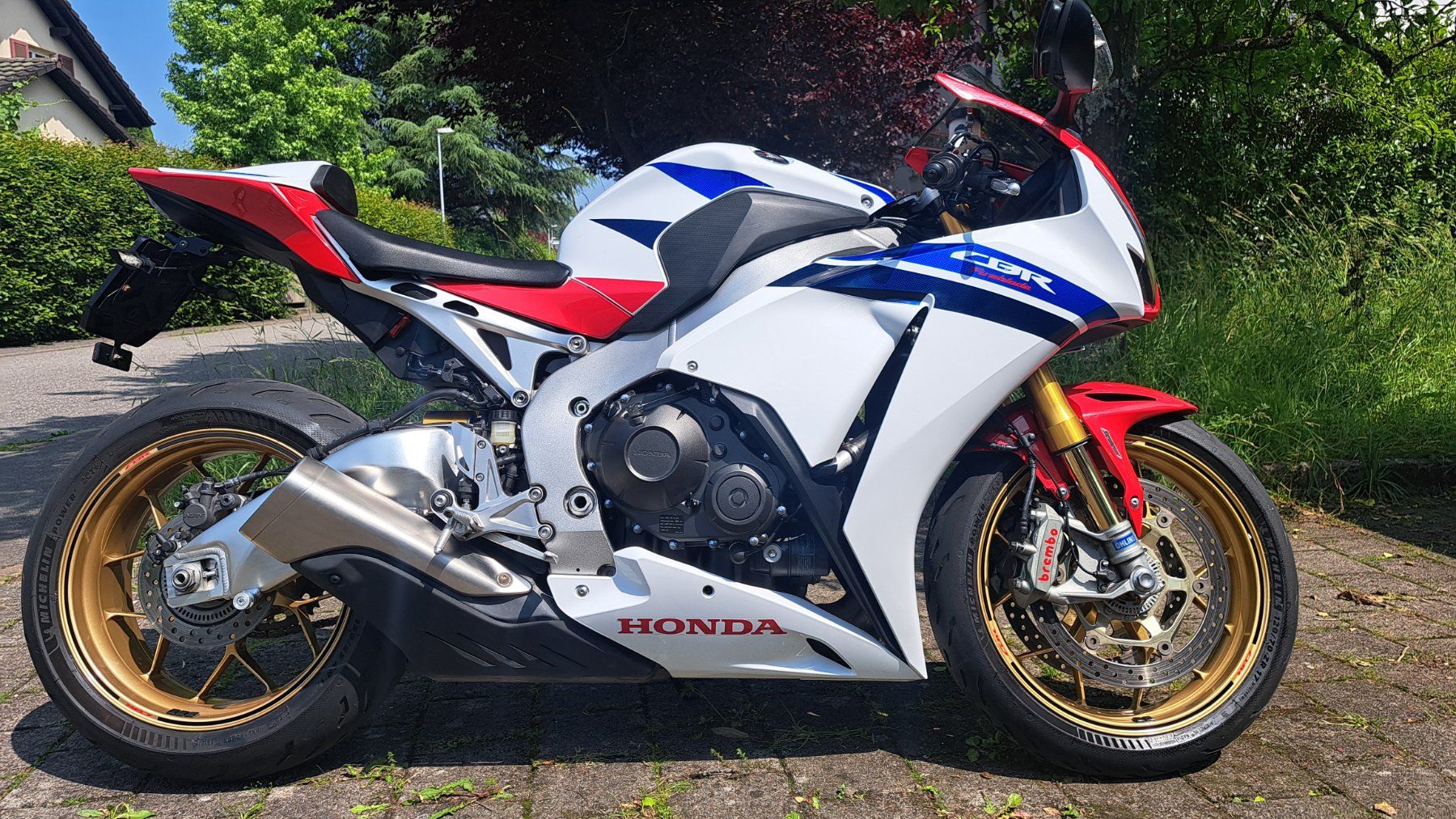 Honda Strada: HONDA CBR 1000 SA ABS – Usato da Suhr venduto da Ddgau