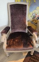 Fauteuil Voltaire avec velours violet (Modèle Unique)