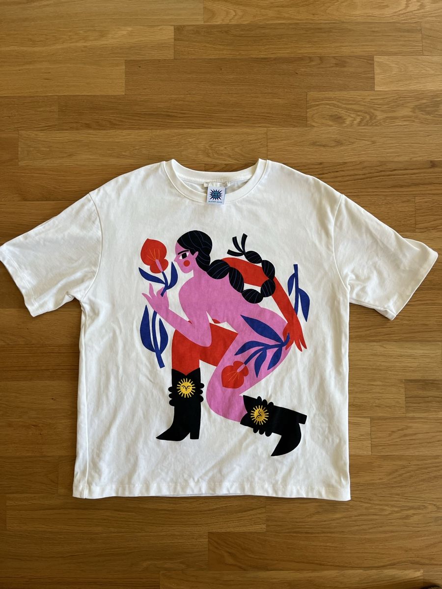 Zara T-shirt: Zara limited edition t-shirt – Nuovo (secondo la descrizione) da Lausanne venduto da NoraPlethora 1