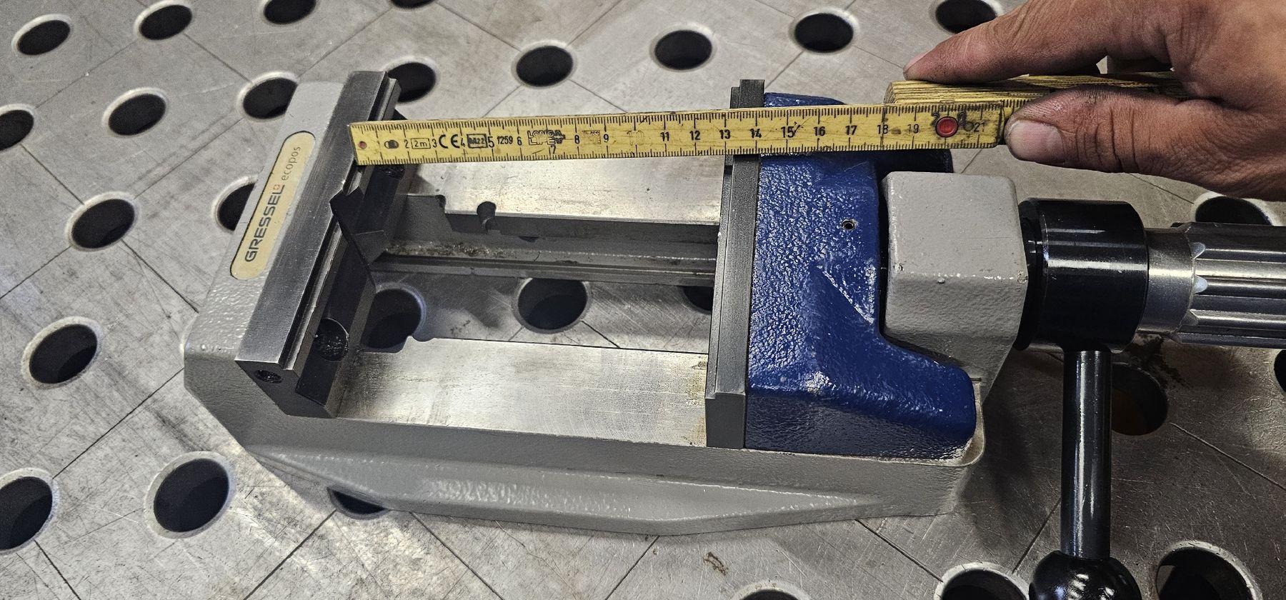 Gressel Tutti gli attrezzi: Gressel Ecopos 125 Bohrschraubstock  – Usato da Emmenbrücke venduto da Sab_25vy 4