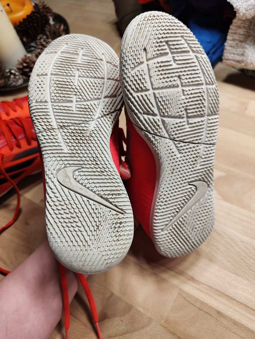 Nike Scarpe per ragazzi: Fußball schuhe in gr. 33 – Usato da Arbon venduto da karolina_frank 4