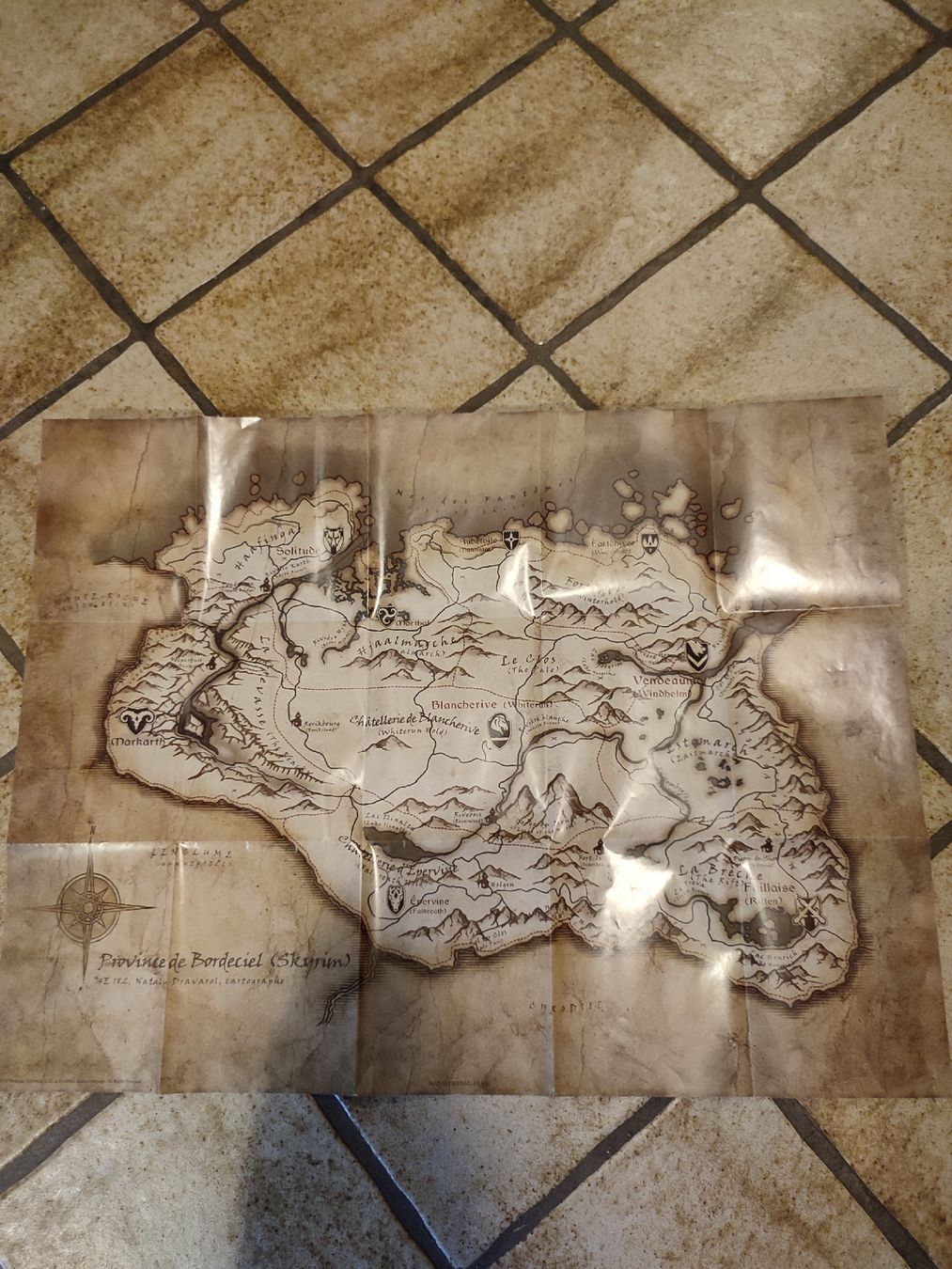 Foto & Immagini: Skyrim Bordeciel Map Poster – Usato da Martigny venduto da Errika