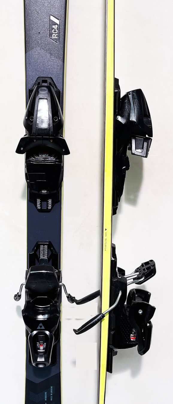 Skis alpins Fischer Curv Power Powerrail + fixations RS 10 GW PR FISCHER