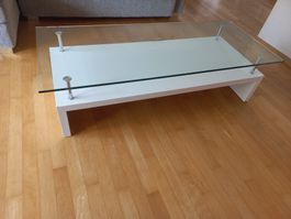 Salontisch mit Glasplatte
