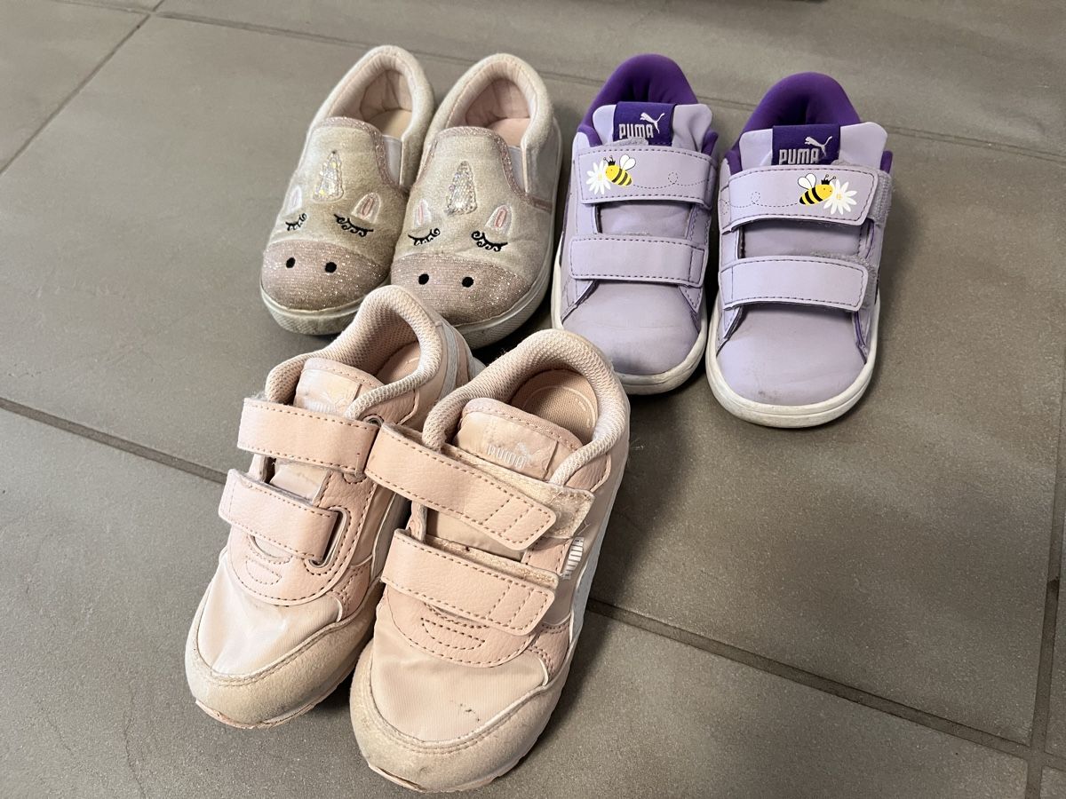 Scarpe per ragazze: Mädchen Sneakers 25, Puma und Cupcake – Usato da Agno venduto da me_me_me