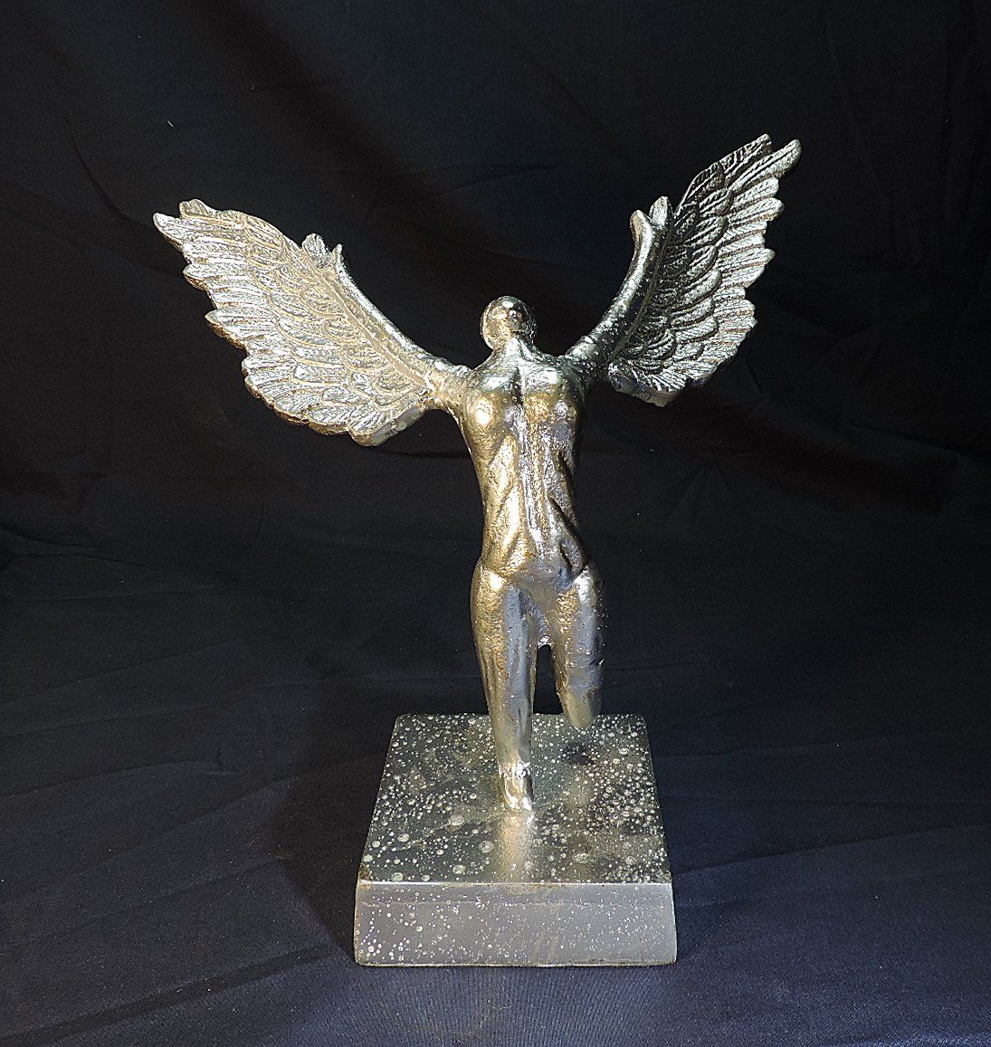 Skulpturen & Statuen: Ikarus Statue, Kunstobjekt, Dekoration – Gebraucht aus Duggingen von roterbambus 1
