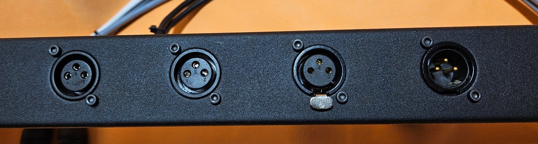 Convertitori: Patch audio et vidéo – Usato da St-Cierges venduto da Pestol 2