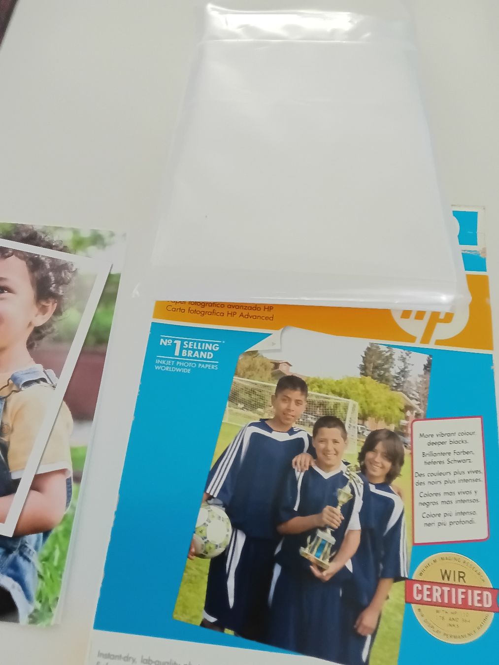 Hewlett Packard Carta: HP Premium Plus Photo Paper 10x15cm sheets from 3 boxes – Usato da Immensee venduto da vgitter 6