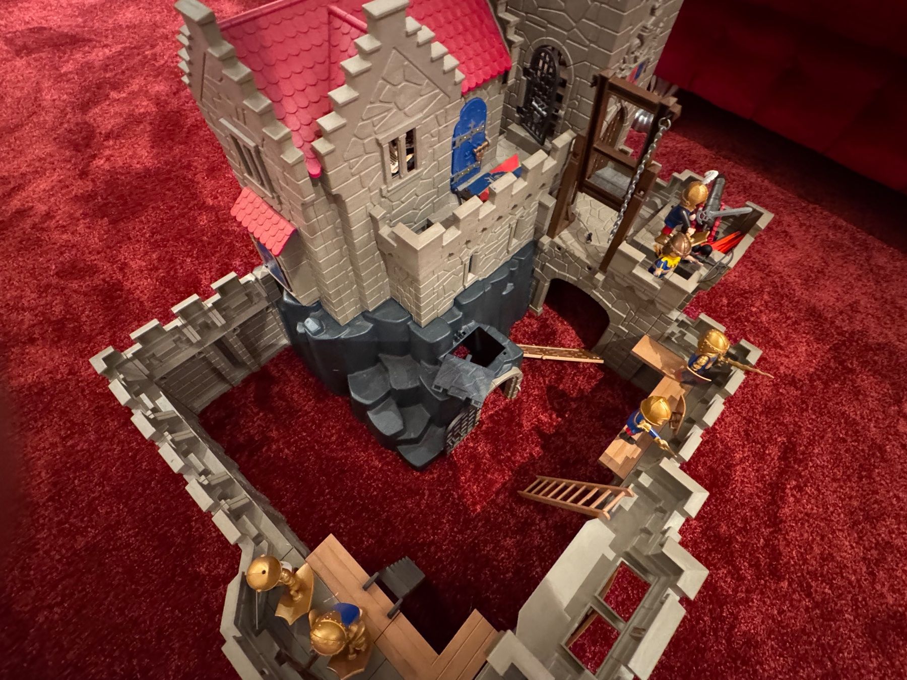 Playmobil Casette per bambini: Playmobil Ritterburg Set – Usato da Neyruz FR venduto da pavel5 1