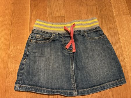 Mini Boden Rock Jeans Grösse 4-5J sehr guter Zustand