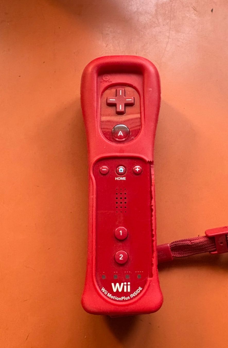 Nintendo Consoles: Wii Mini – D'occasion à Obermumpf par davetattoo 2