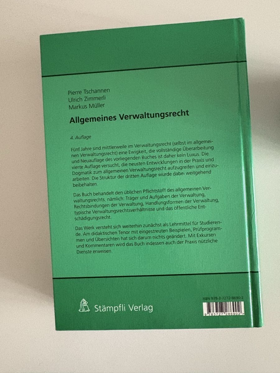 Libri: Allgemeines Verwaltungsrecht – Usato da Bern venduto da anni2213 1