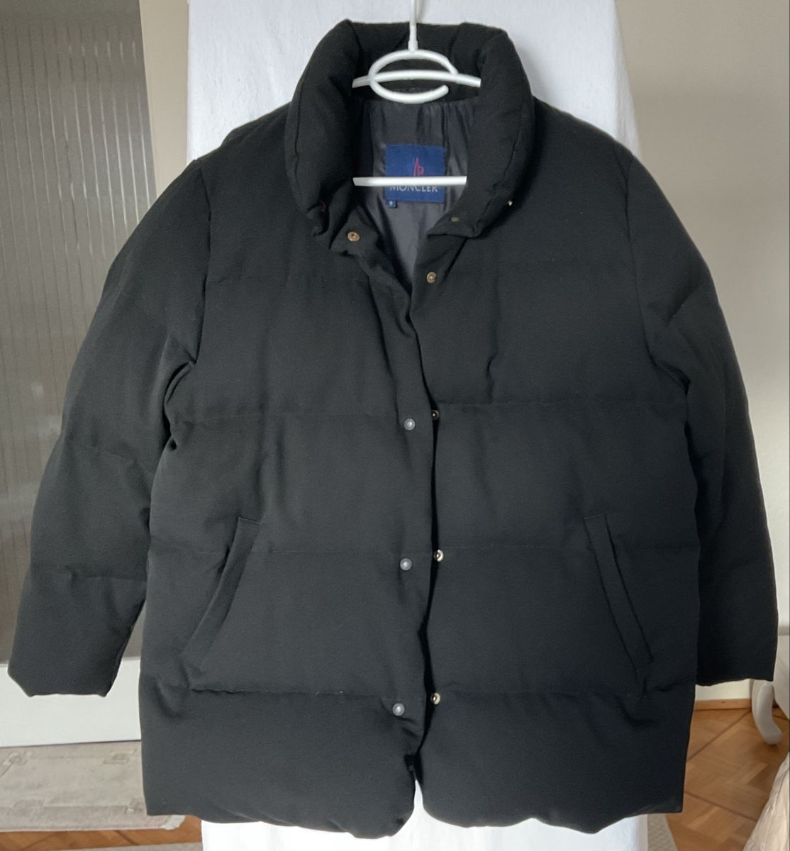 Moncler Giacche: Doudoune Moncler noire – Nuovo (secondo la descrizione) da Corseaux venduto da Mililaforet75