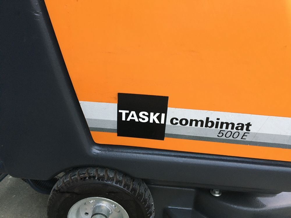 Taski Scheuersaugmaschine Combimat 500E (Gebraucht) in Würenlos für CHF ...