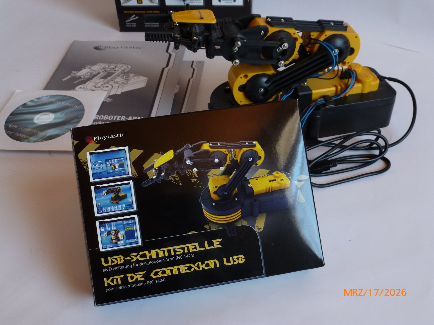 Spielzeuge: Playtastic Roboter-Arm mit erweiterung USB-Schnittstelle. – Gebraucht aus Lupfig von Casch13 1