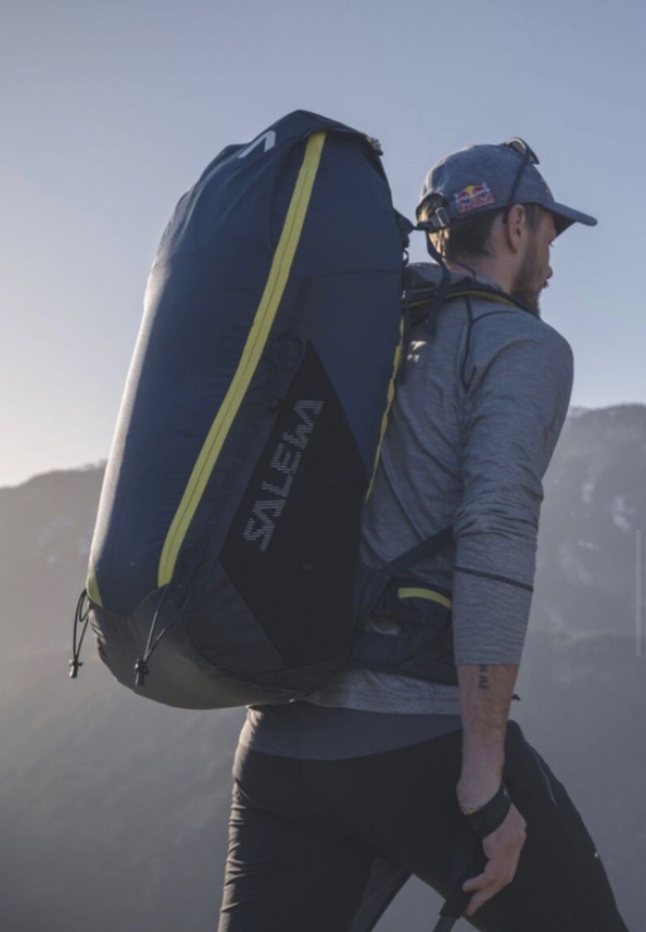 Sacs à dos: Skywalk Hike 55 Rucksack – D'occasion à Zürich par keanolou