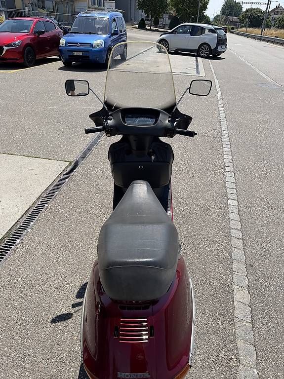 Scooter: Honda Spacy 125cc 1991 – Usato da Utzenstorf venduto da _.itallenny07._ 3